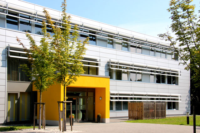 Flight-Training-Center-02